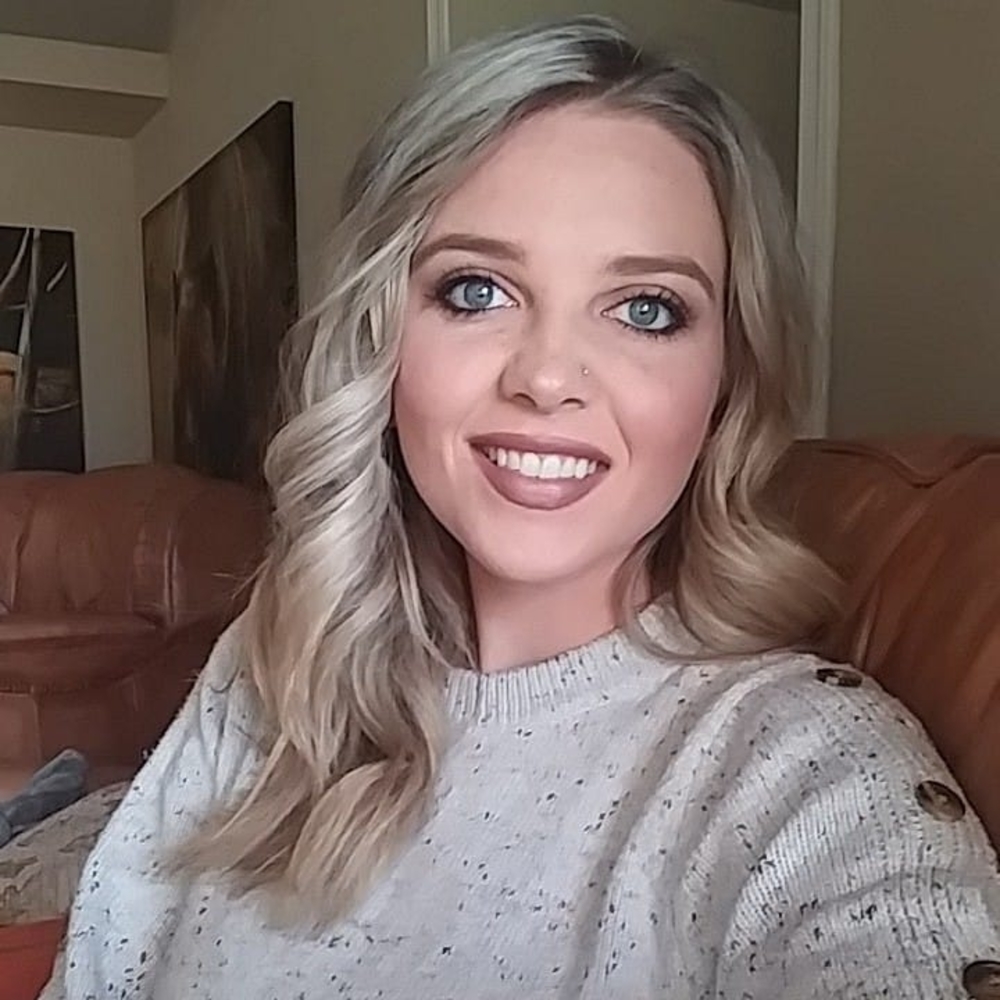 Meet your Posher, Katie